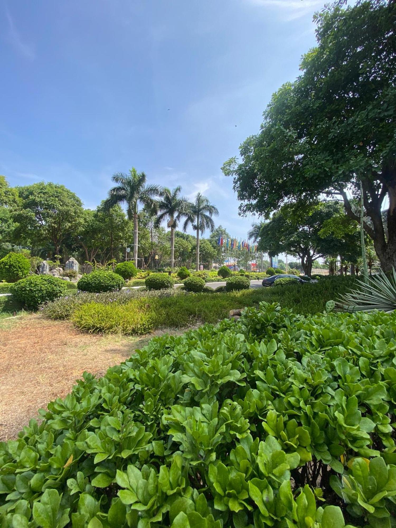 Dakruco Hotel Buôn Ma Thuột Esterno foto