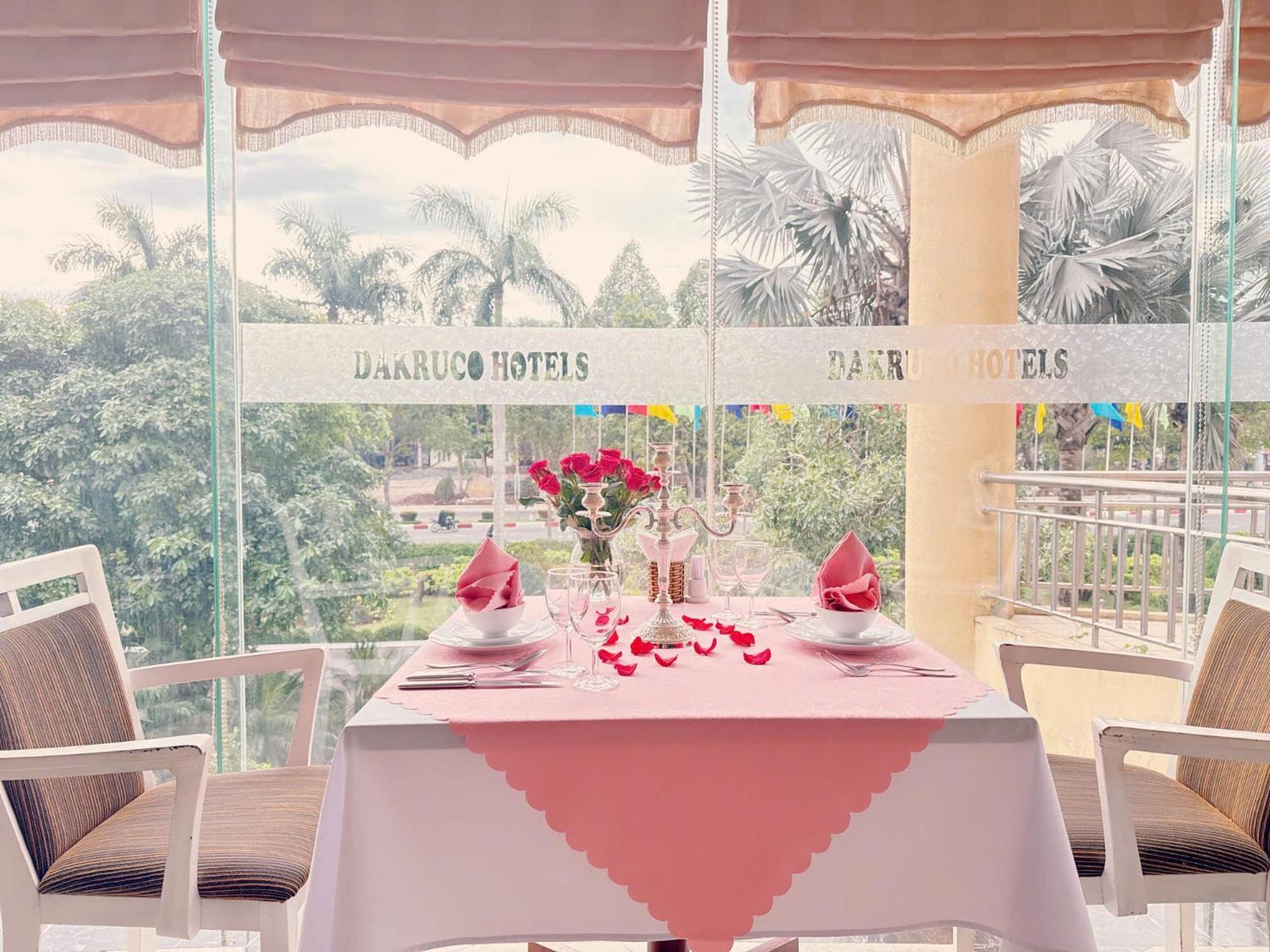 Dakruco Hotel Buôn Ma Thuột Esterno foto